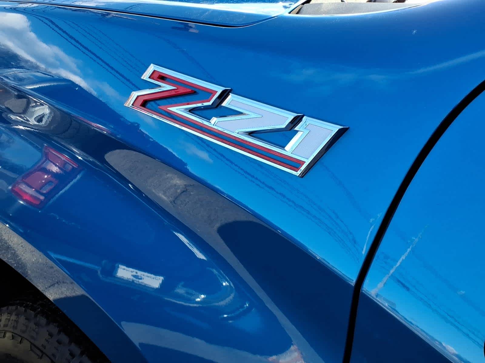 2024 Chevrolet Silverado 1500 4WD Crew Cab 147 RST