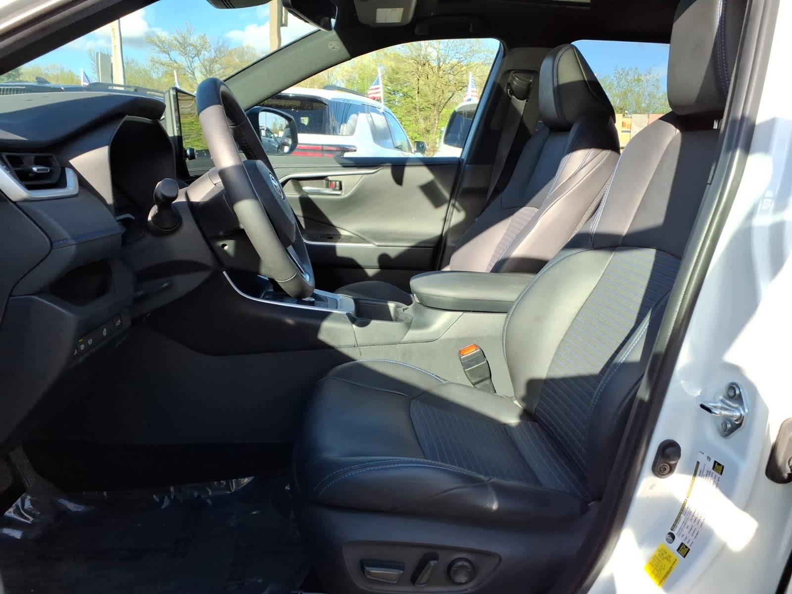 2025 Toyota RAV4 Hybrid XSE AWD