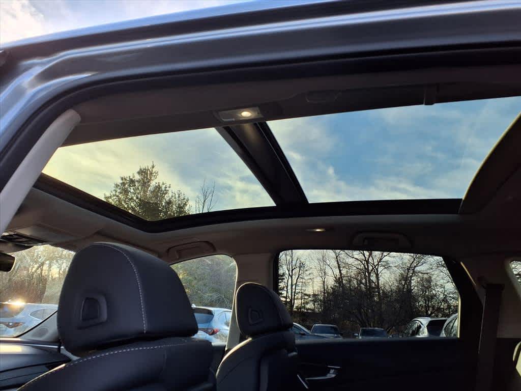 2022 Acura RDX SH-AWD w/Technology Package