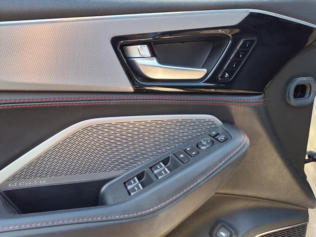 2024 Acura MDX SH-AWD w/A-Spec Package