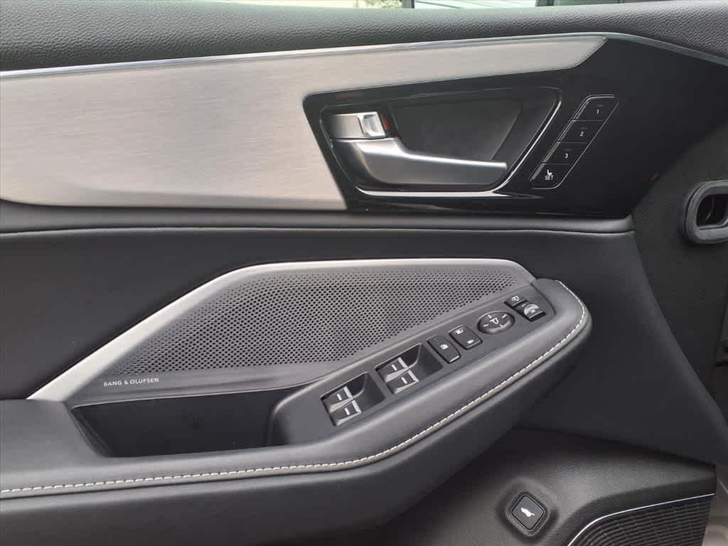 2026 Acura MDX SH-AWD w/Technology Package