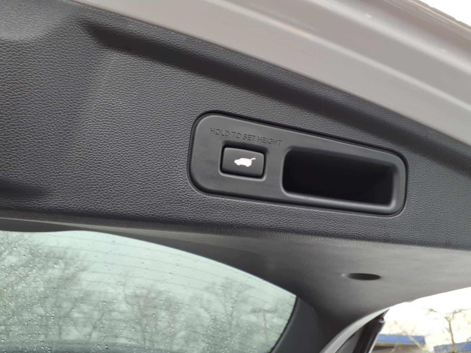 2024 Acura MDX SH-AWD w/Technology Package