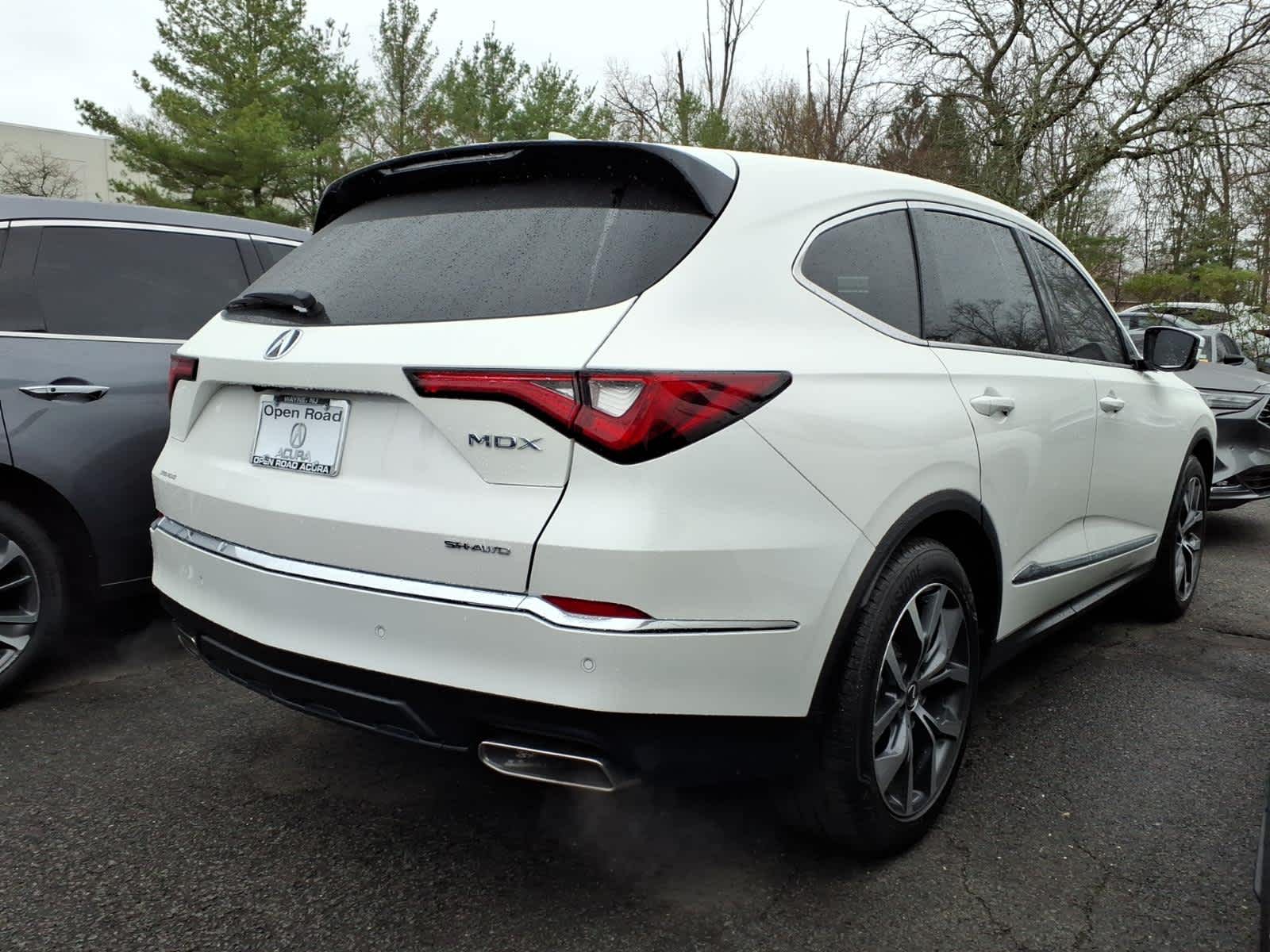 2024 Acura MDX SH-AWD w/Technology Package