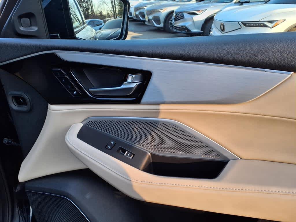 2022 Acura MDX SH-AWD w/Technology Package