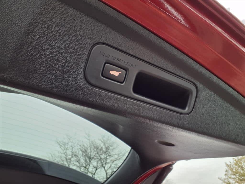 2023 Acura MDX SH-AWD w/Advance Package