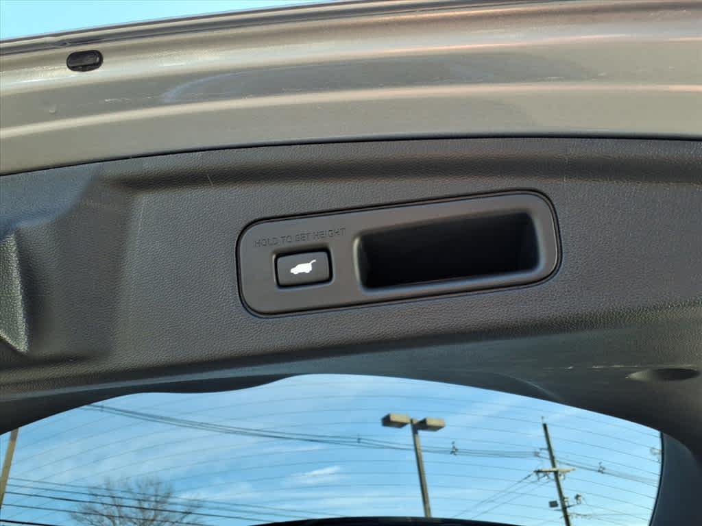 2025 Acura MDX SH-AWD w/Advance Package