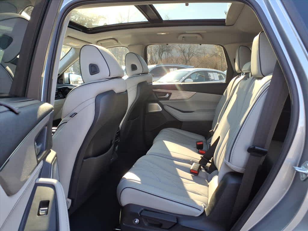 2025 Acura MDX SH-AWD w/Advance Package