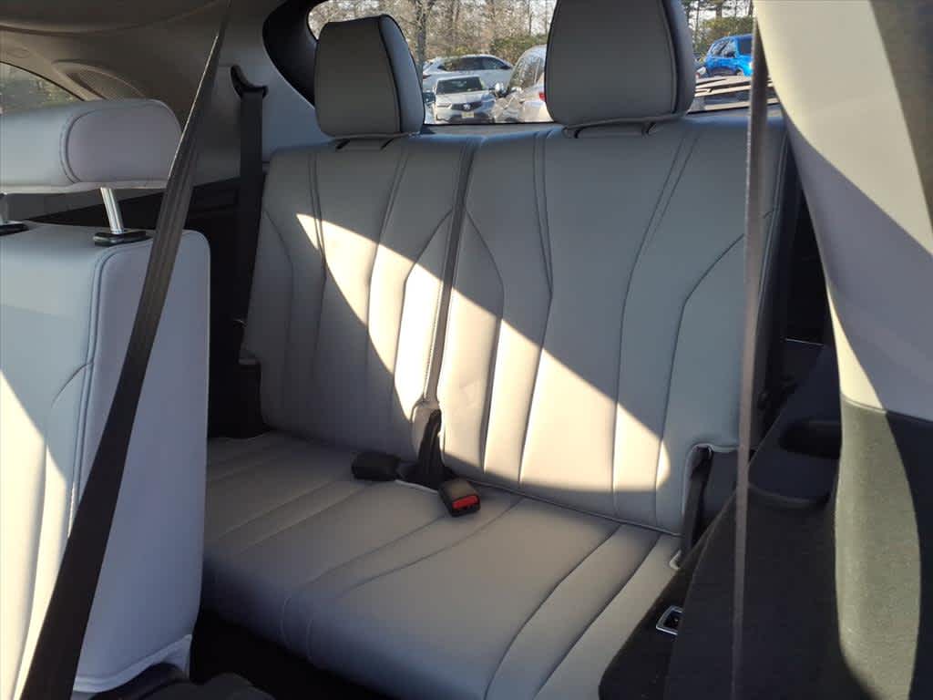 2025 Acura MDX SH-AWD w/Advance Package