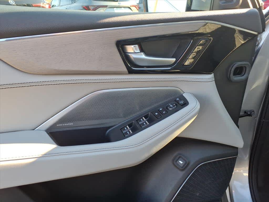 2025 Acura MDX SH-AWD w/Advance Package