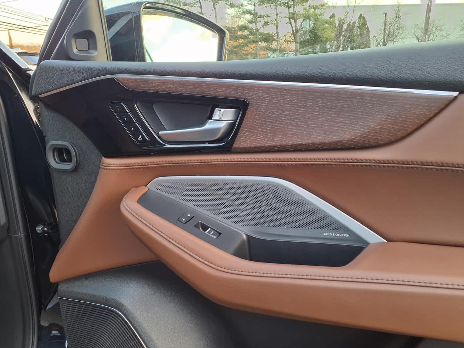 2026 Acura MDX SH-AWD w/Advance Package