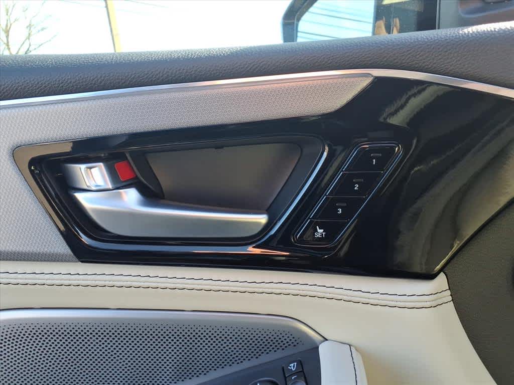 2026 Acura MDX SH-AWD w/A-Spec Advance Package