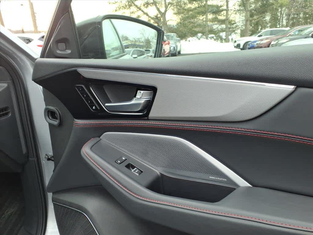 2026 Acura MDX SH-AWD w/A-Spec Advance Package