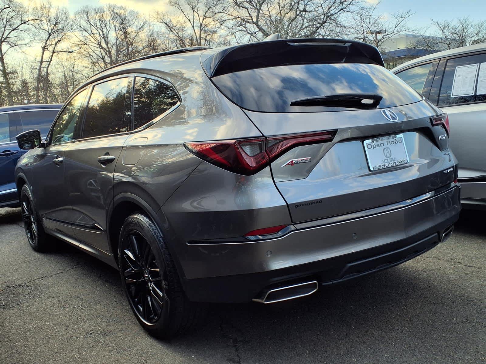 2026 Acura MDX SH-AWD w/A-Spec Advance Package