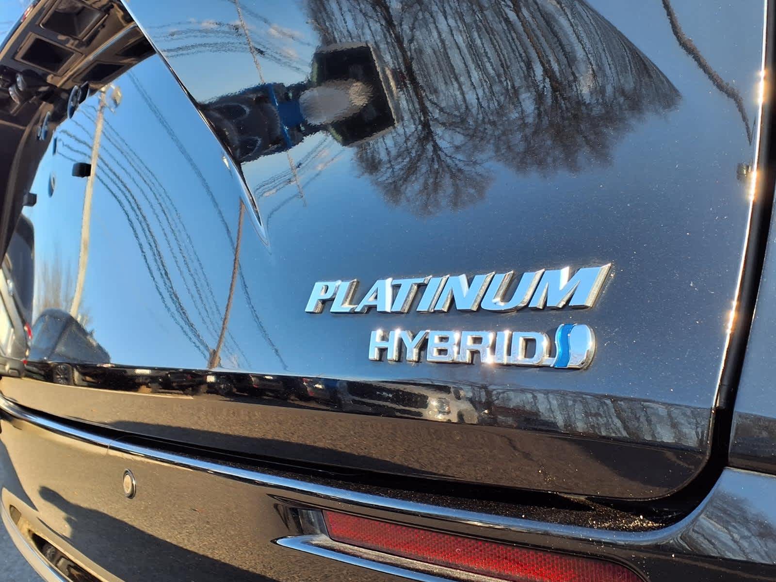 2024 Toyota Sienna Platinum AWD 7-Passenger