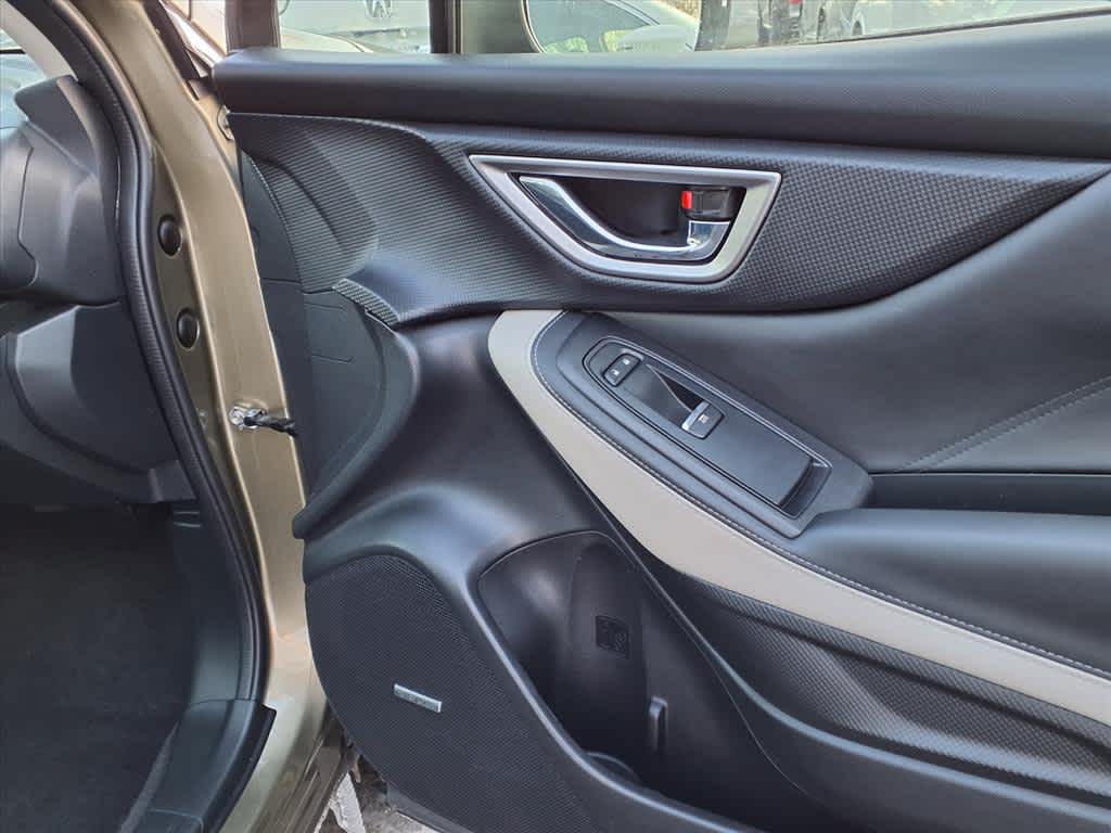 2022 Subaru Forester Limited CVT