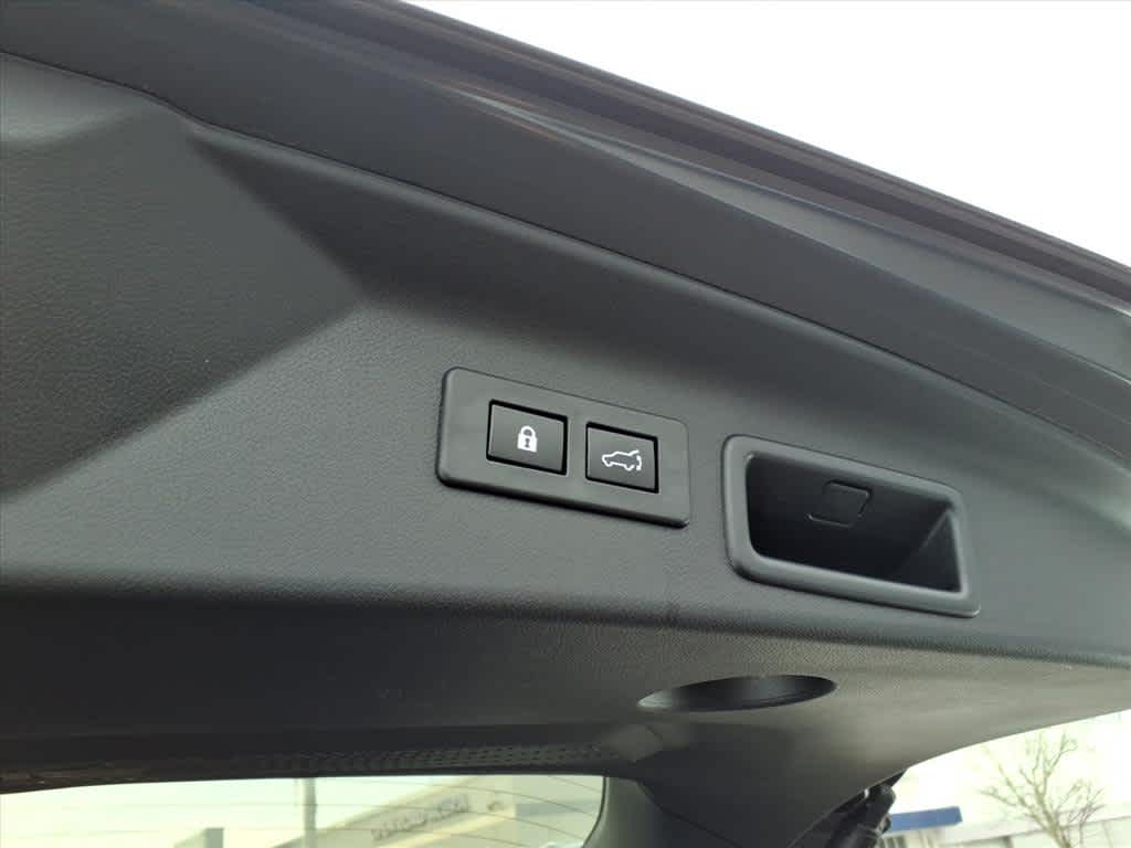 2025 Subaru Forester Touring AWD