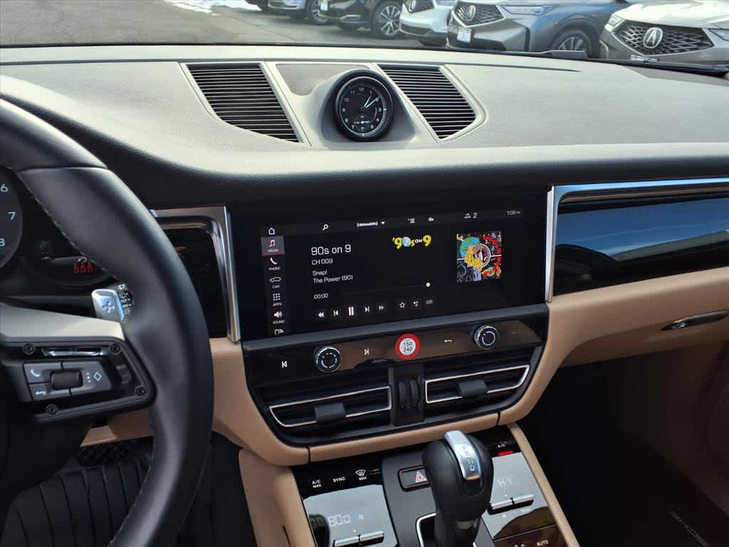 2024 Porsche Macan AWD