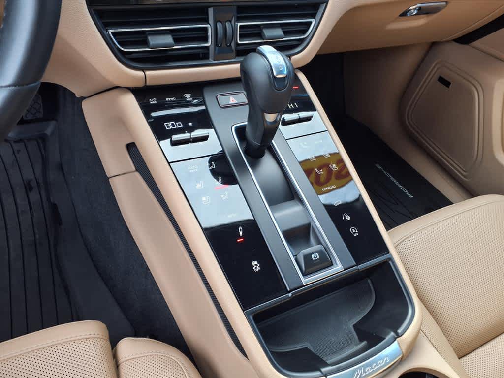 2024 Porsche Macan AWD