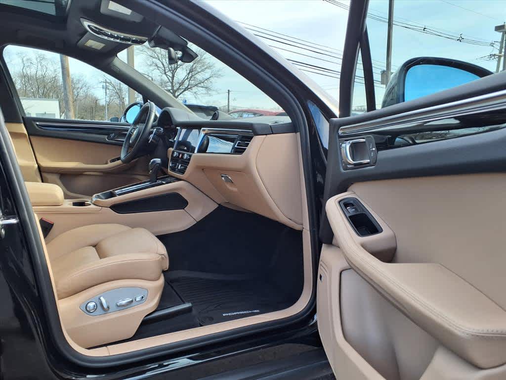 2024 Porsche Macan AWD