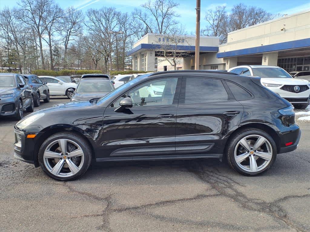 2024 Porsche Macan AWD
